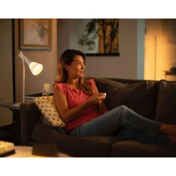 Aloituspakkaus Philips Hue White Ambiance, 2 x älylamppu 8W A60 E27, himmenin ja Hue-silta