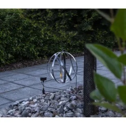 Aurinkokennokoristevalaisin Star Trading Astri 25cm, hopea