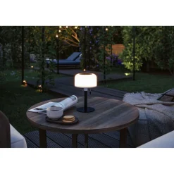 Aurinkokennopöytävalaisin Paulmann Bartja USB-ladattava IP44 2700K himmennettävä valkoinen