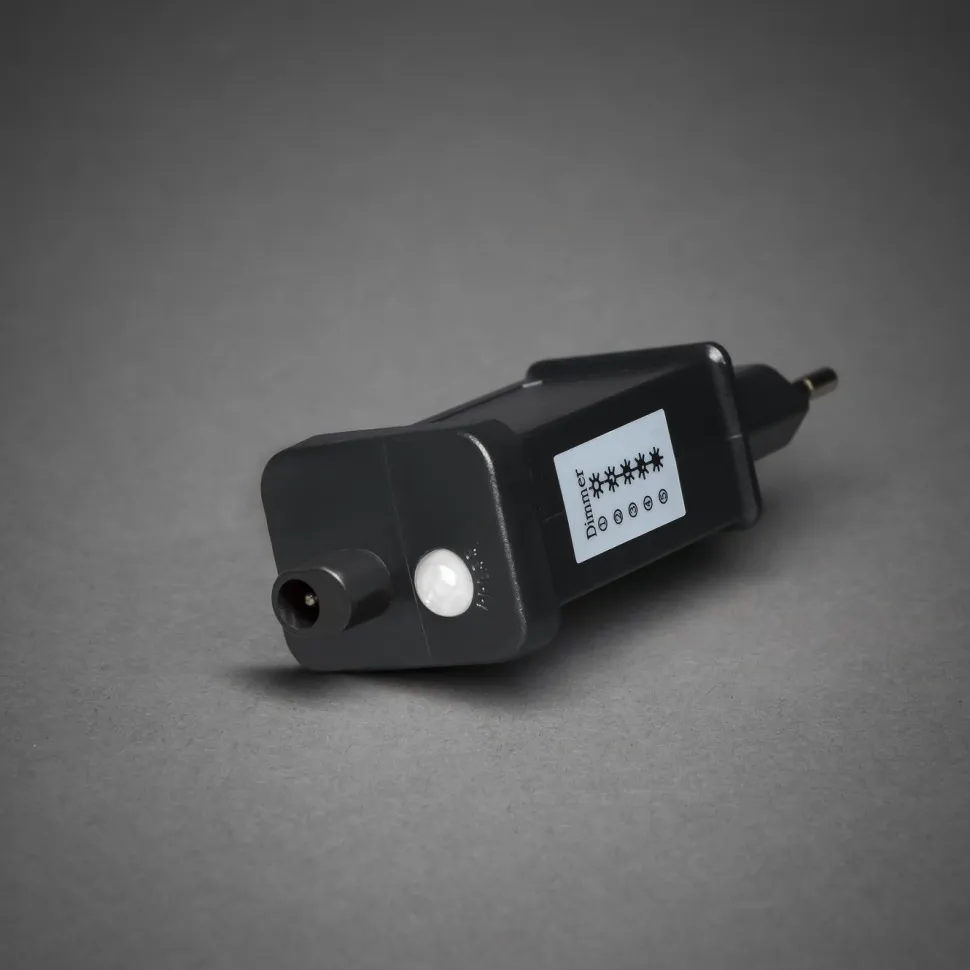 Juhlavalosarja Konstsmide, IP20, 8 x LED, kulta/amber, tekstiilikaapeli, himmennin