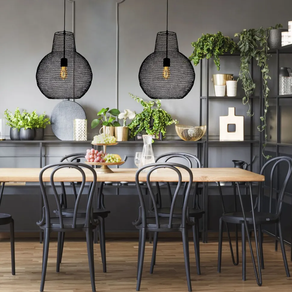 Kattovalaisin Aneta Lighting Trassel musta