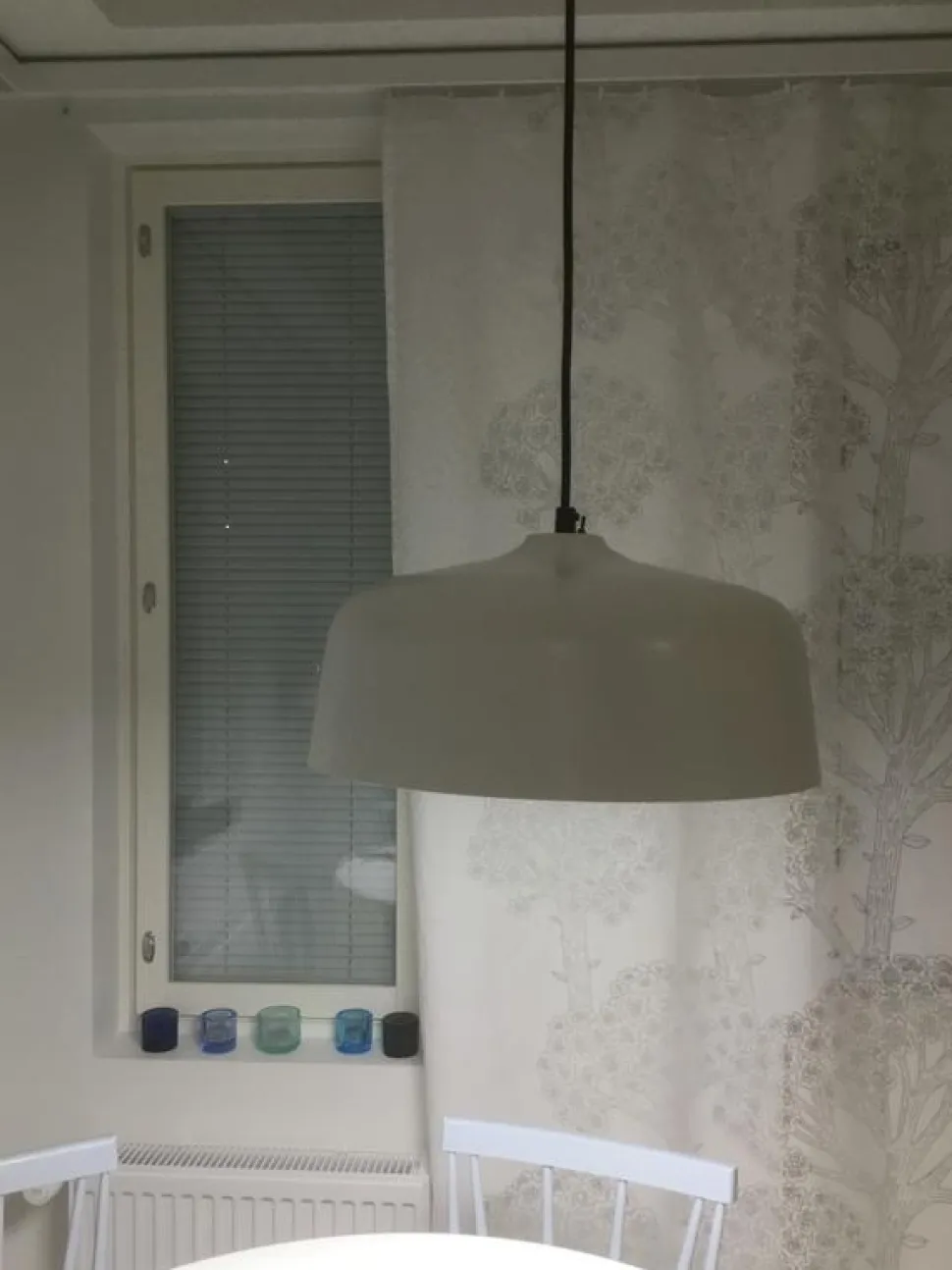 Kirkasvalolamppu/riippuvalaisin Innolux Candeo Ø 388x180 mm valkoinen