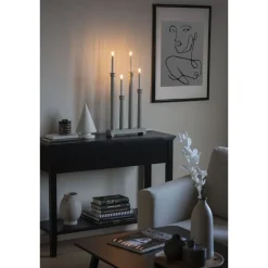 Kynttelikkö Konstsmide, 4-osainen, puu, E10, messinkirenkaat, 59 cm, musta