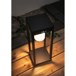 LED-aurinkokennovalaisin Paulmann Marisol, IP44, 3000K, liiketunnistin, musta