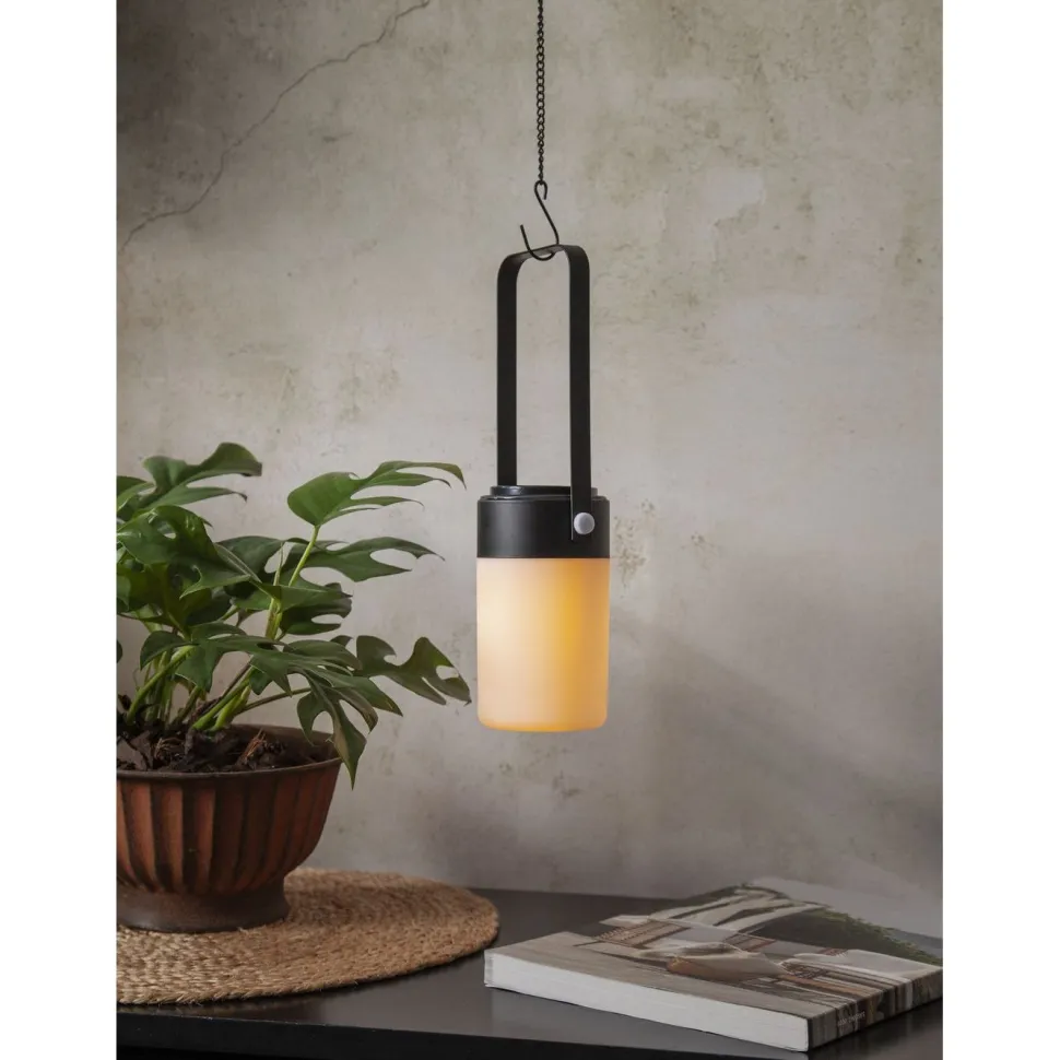 LED-koristelyhty Star Trading Flame, 19cm, musta