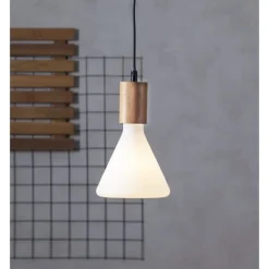 LED-lamppu Star Trading Illumination LED 363-61 Ø 138x173mm E27 opaali 5,6W 2600K 420lm himmennettävä