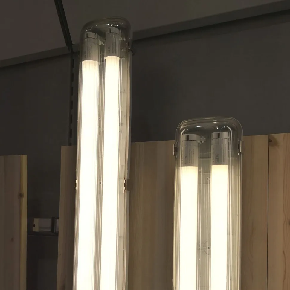 LED-loisteputkivalaisin LED Energie 2x18 W IP65 2xLED-putkella 1266x112x63 mm