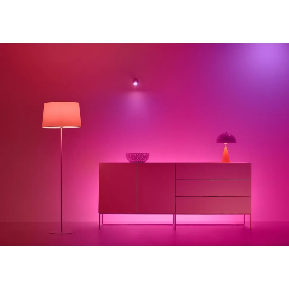 LED-älylamppu WiZ A60 Color Wi-Fi 8W E27