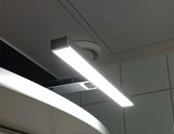 LED-peilivalaisin Paulmann Selo, IP44, säädettävä värilämpötila, kromi