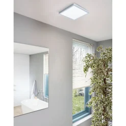 LED-Plafondi Eglo Fueva 5 28,5x28,5cm 3000K kromi pinta-asennettava