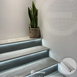 LED-porraslista Euroshrink 305A, alumiini, 12mm x 2.5m, mattahopea