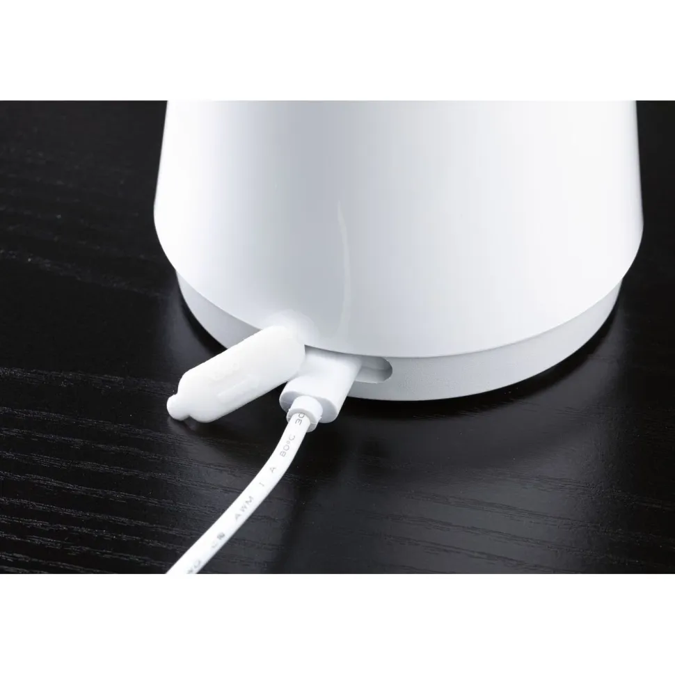 LED-pöytävalaisin Paulmann Onzo 28cm USB-ladattava 2700K IP44 3-Step-Dim himmennettävä valkoinen