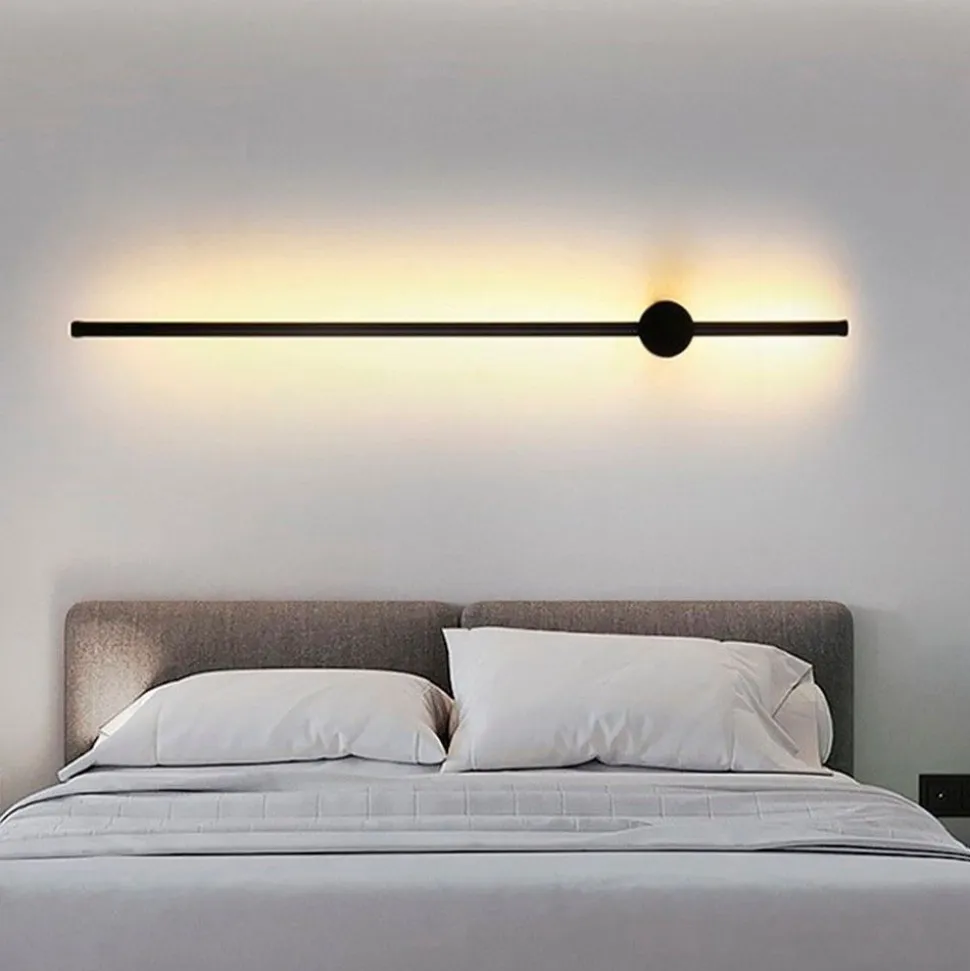 LED-seinävalaisin Linento Lighting Wible 121 cm musta