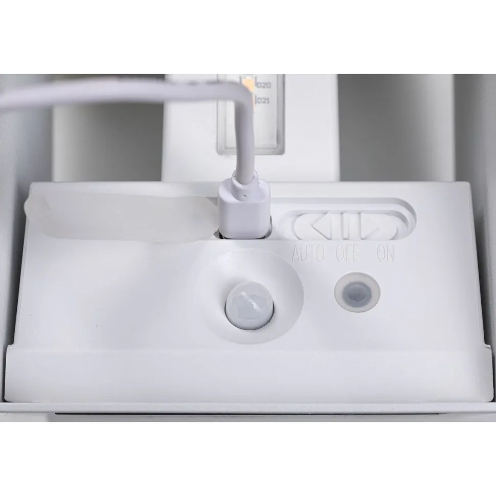 LED-seinävalaisin Paulmann Nyara, IP44, 3000K, 100x100mm, 2x1W / 1W, akkukäyttöinen, hämäräohjattu liiketunnistin (HF), valkoinen