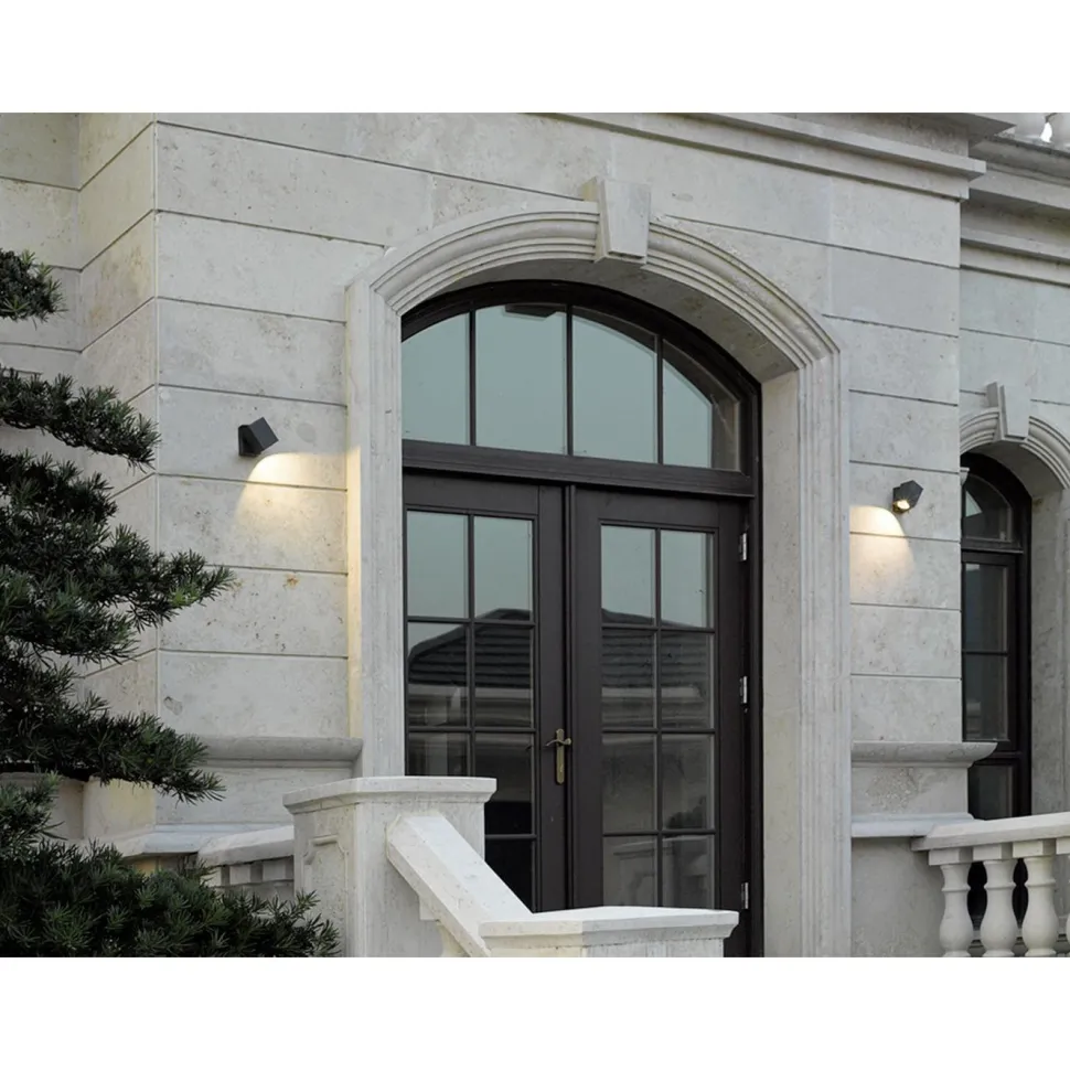 LED-seinävalaisin Tiber 70x100x100 mm suunnattava antrasiitti