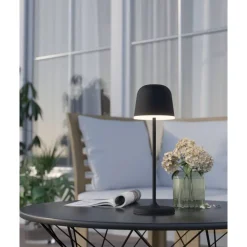 LED-ulkopöytävalaisin Eglo Mannera, ladattava, ruskea