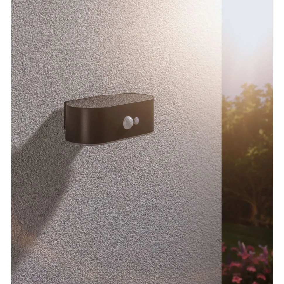 LED-ulkoseinävalaisin aurinkokennolla Paulmann Adya, IP44, 3000K, liiketunnistin, musta
