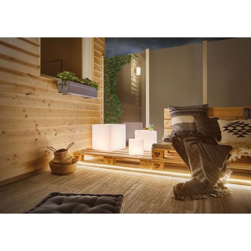 LED-ulkovalaisin Paulmann Plug & Shine Cube, IP67, 3000K, valkoinen