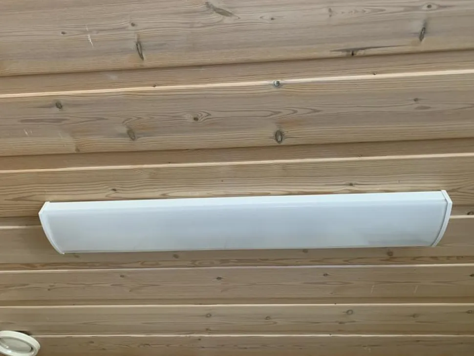 LED-yleisvalaisin Ensto Monix Slim AMSL9O 42W/840 898 mm IP44 valkoinen