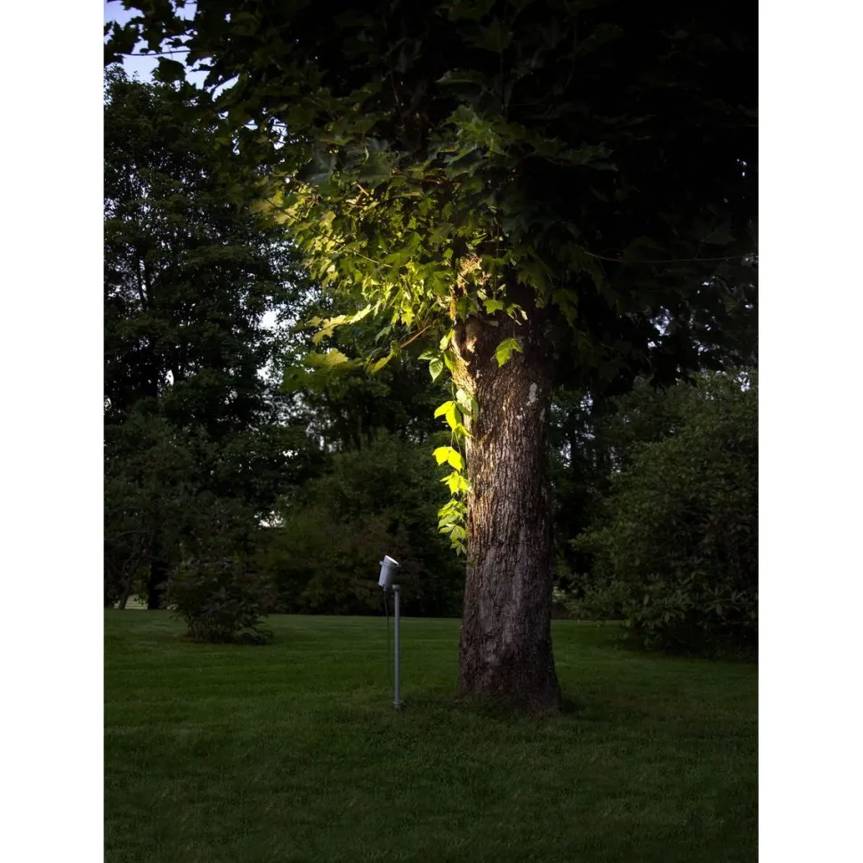 Maapiikkivalaisin Star Trading Spotlight Focus 670x100x130mm tummanharmaa