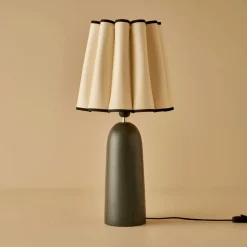 Pöytävalaisin Linento Lighting Curly, E27, max. 40W, IP20, antrasiitti
