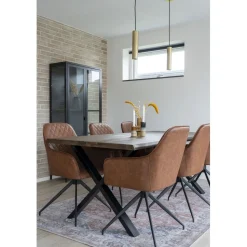 Riippuvalaisin House Nordic Paris, musta