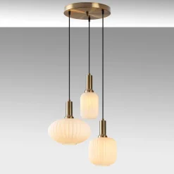 Riippuvalaisin Linento Lighting Asker, 3-osainen, E27, max. 40W, IP20, valkoinen/kulta