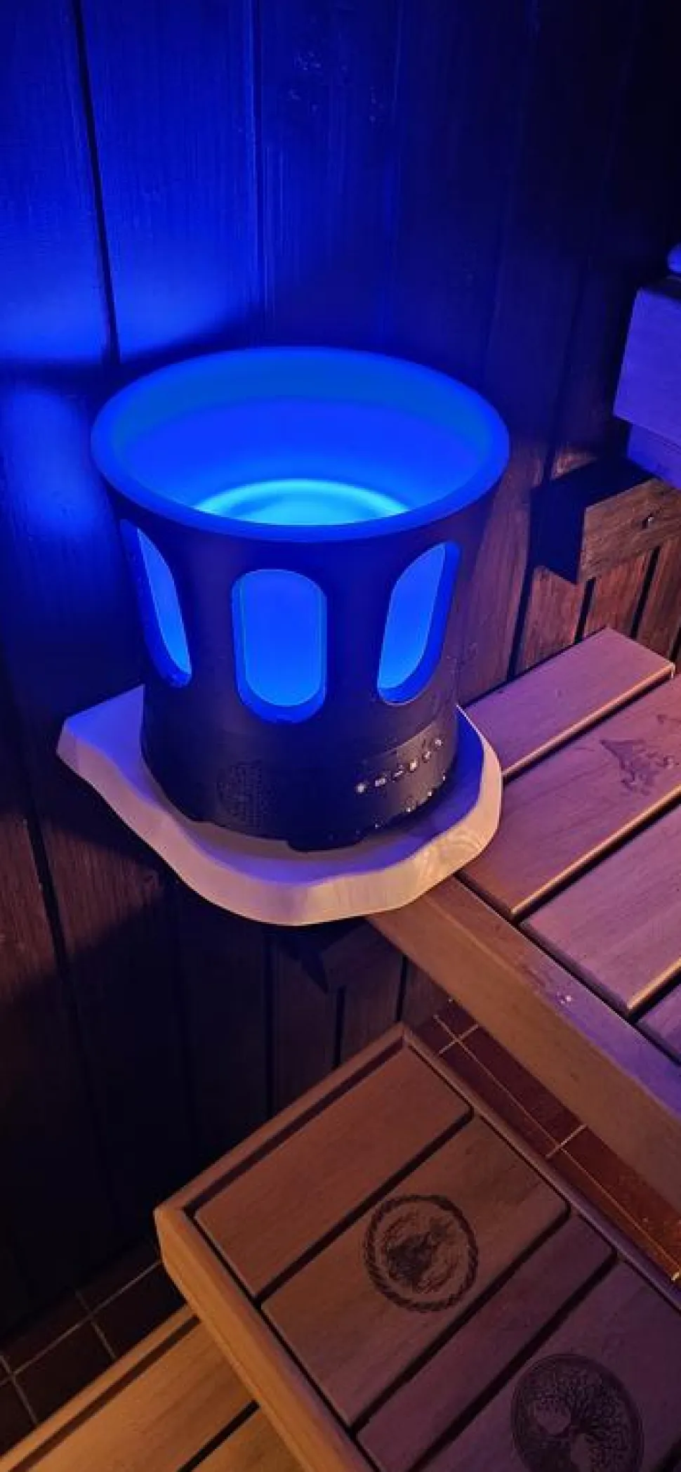 Saunakaiutin ZONE Speaker Bluetooth vedenkestävä musta