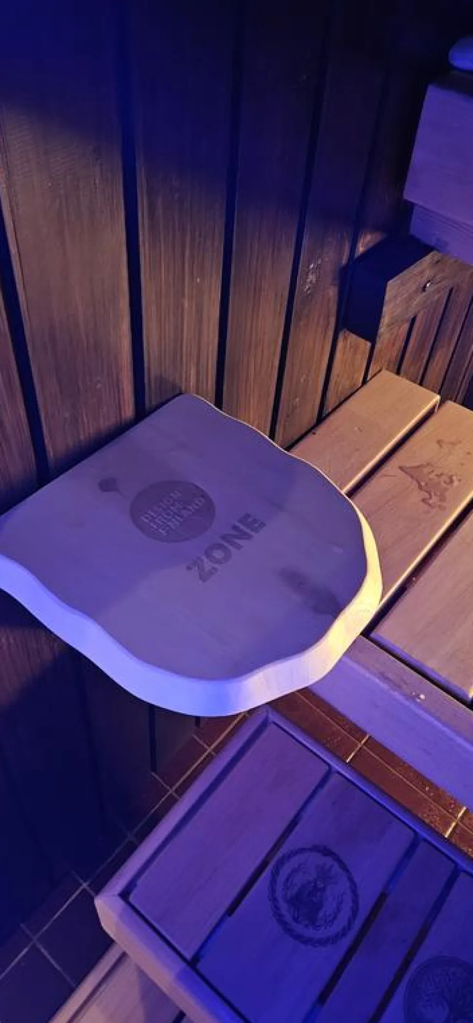 Saunakaiutin ZONE Speaker Bluetooth vedenkestävä musta