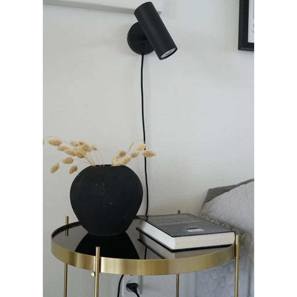 Seinävalaisin House Nordic Paris, musta