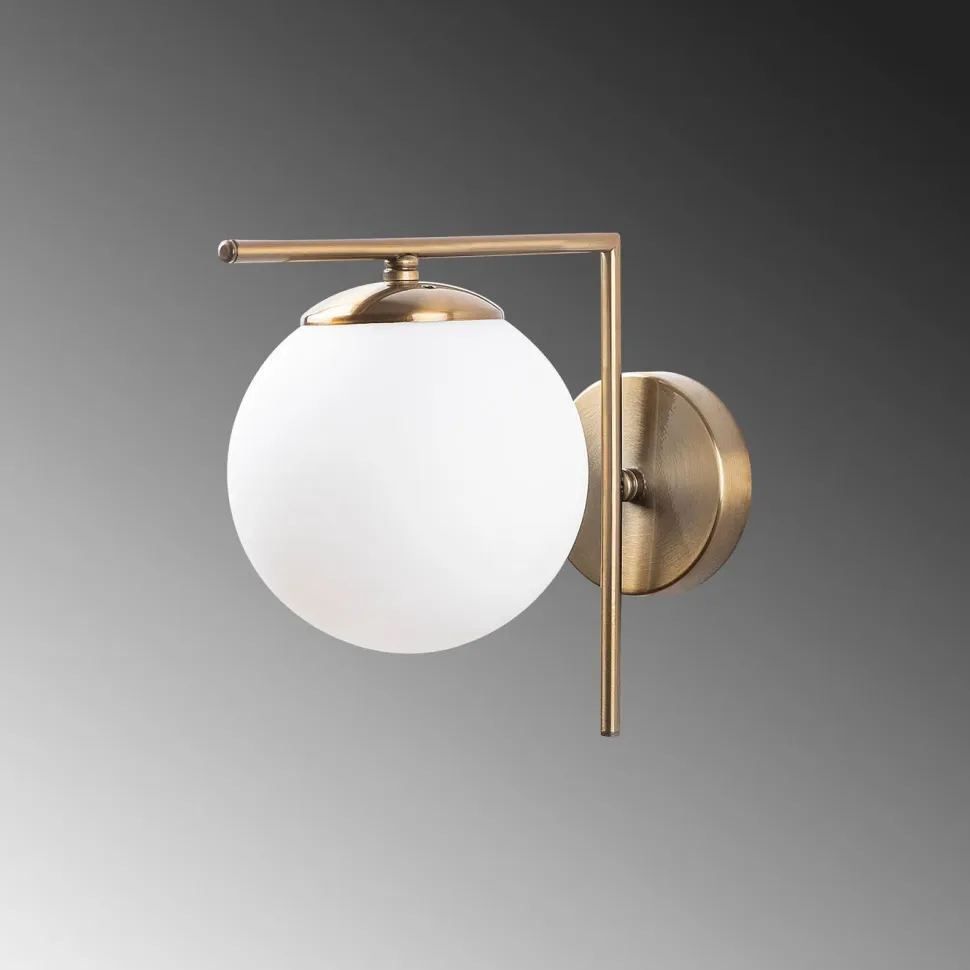 Seinävalaisin Linento Lighting Antigona kulta
