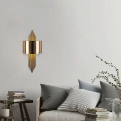 Seinävalaisin Linento Lighting Fresno eri värejä