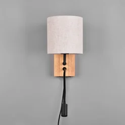 Seinävalaisin Trio Nilam lukuvalolla, 18cm, LED + E27, luonnonpuu